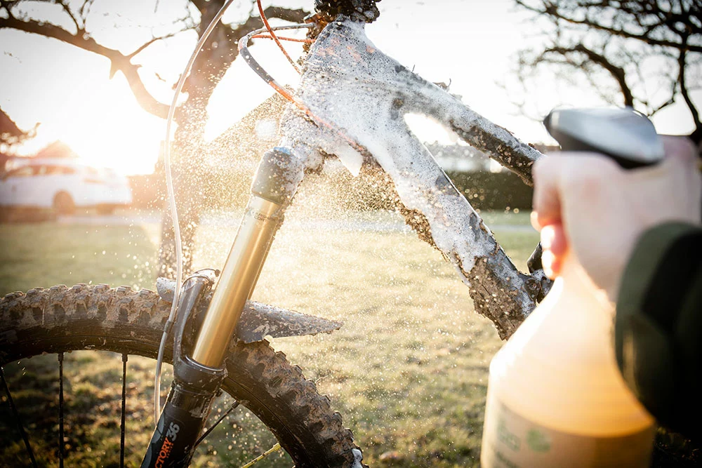 Dr. Wack F100 Nettoyant BIO Pour Vélos 1000ml 5 Dr. Wack F100 Nettoyant BIO Pour Vélos 1000ml – Image 3