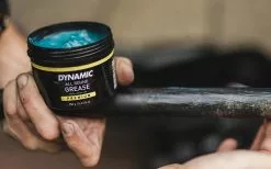 Dynamic Graisse Lubrifiante Universelle Premium 150g 8 Dynamic Graisse Lubrifiante Universelle Premium 150g -Topeak Soldes DY 024 Dynamic allround grease premium use