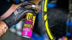 Muc-Off Dégraissant Glue & Sealant 200ml -Topeak Soldes Muc Off Glue Sealant Remover 4