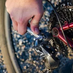 Blackburn Mini Switch Tool 13 Blackburn Mini Switch Tool -Topeak Soldes bbn mini switch bike tool silver lifestyle 5