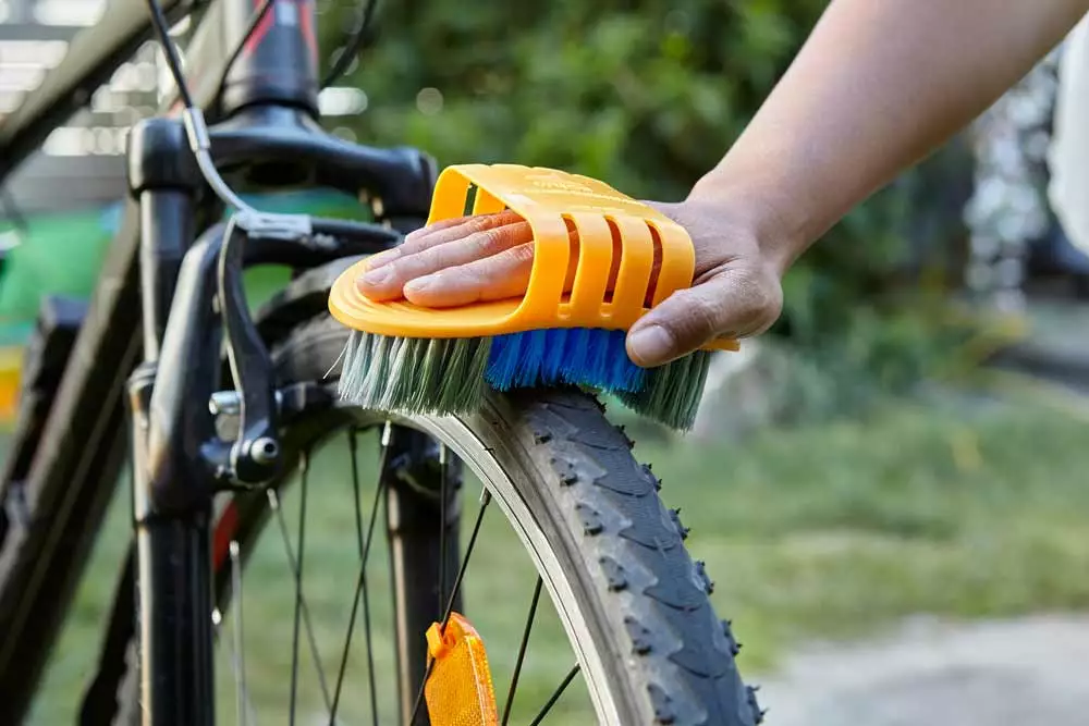 Radon Brosse à Pneus 5 Radon Brosse à Pneus – Image 3