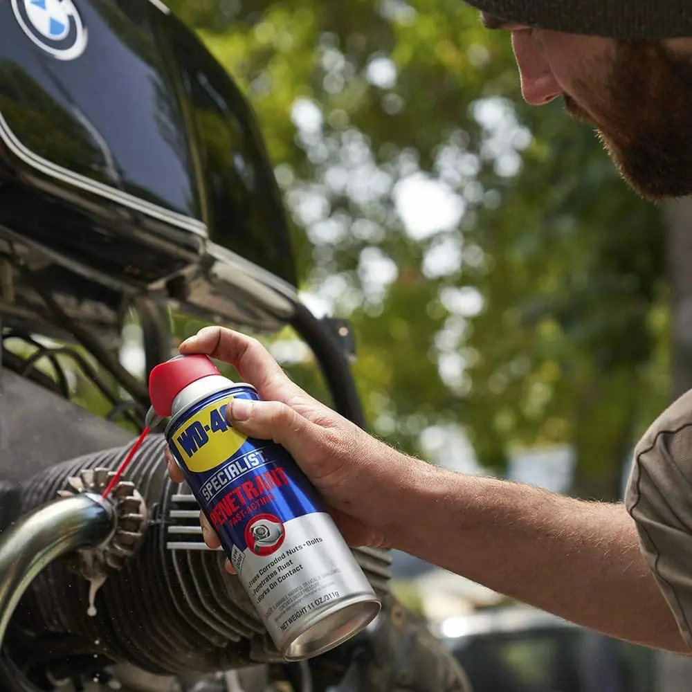 WD-40 Détachant Antirouille Specialist 400ml 4 WD-40 Détachant Antirouille Specialist 400ml – Image 2